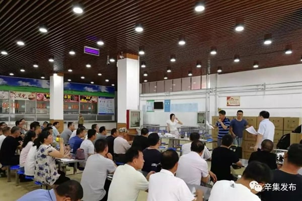 石家庄辛集市多所学校食堂配备农药残留检测仪